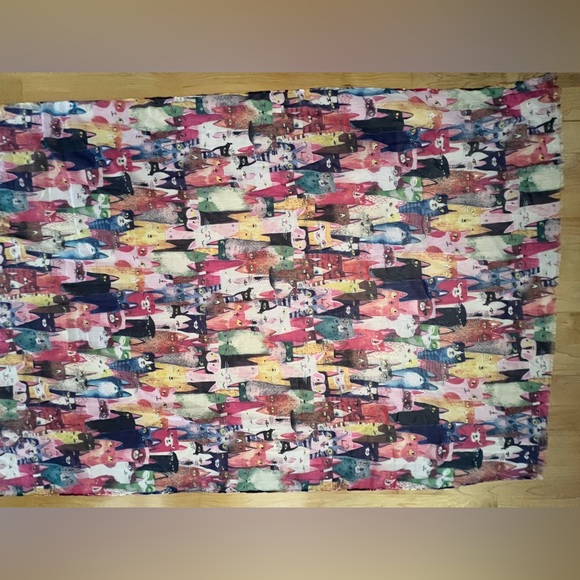 🐈‍⬛🌟Fantastic Cats Ensemble Scarf Oulined in Metallic Gold | 29”W x 70”L - Picture 6 of 17